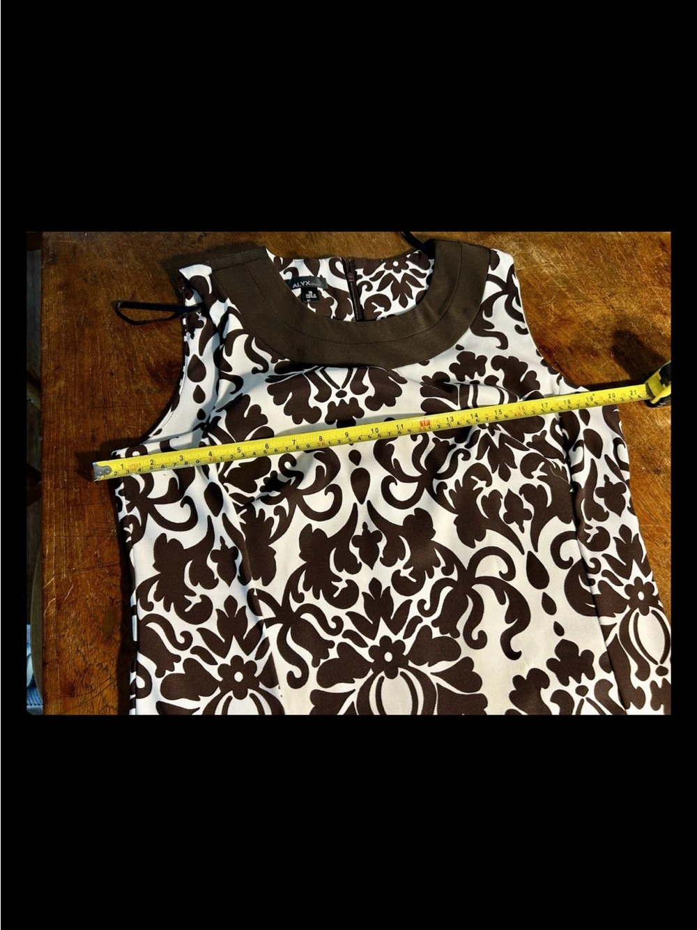 Alyx Brown/White Floral Sheath Dress Scoop Neck Sleeveless Knee Sz 16 Zip - Picture 10 of 12